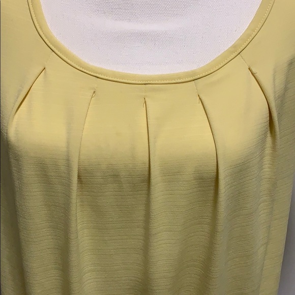 Alyx Twist Open Back Yellow Blouse Size L - Picture 2 of 5